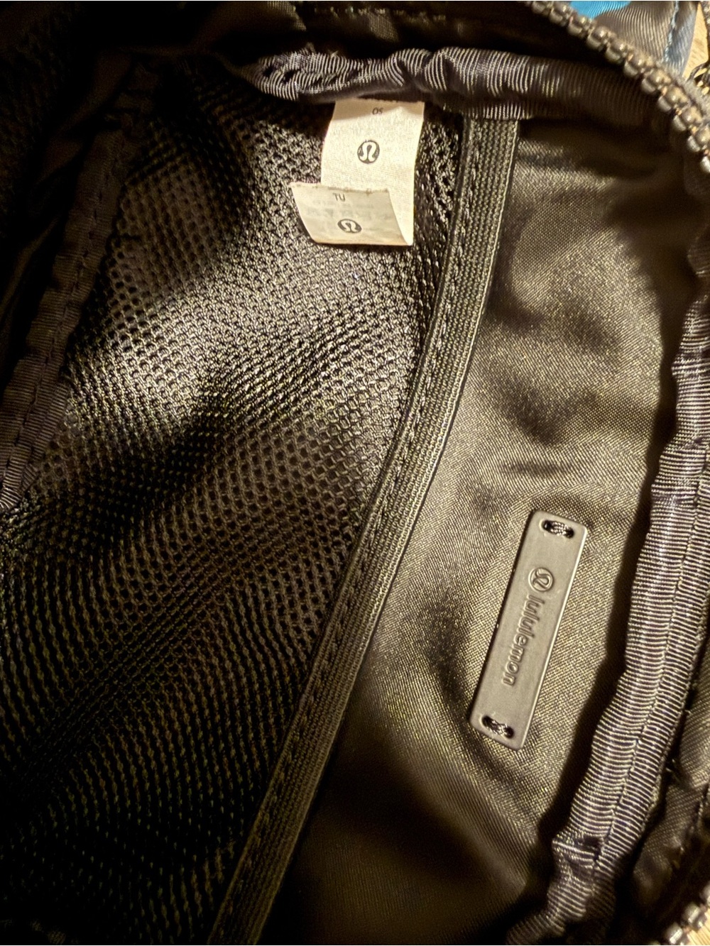 Lululemon Everywhere Belt Bag 1L - Picture 7 of 8